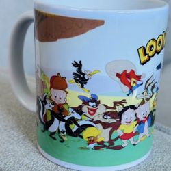 Looney Tunes 12oz  Mugs