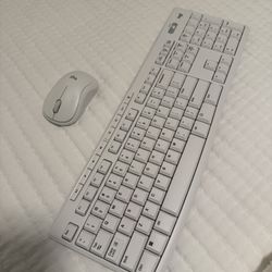 Logitech Wireless Keyboard and Mouse Combo - White