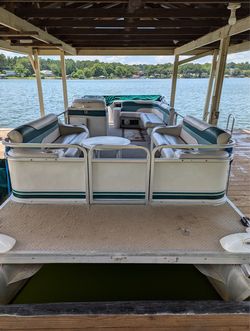 GODFREY  PONTOON