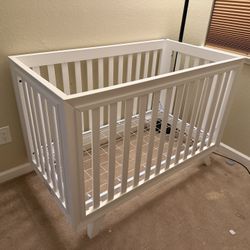 Crib/ Mattress 