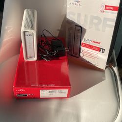 Arris Surfboard Cable Modem SB8200