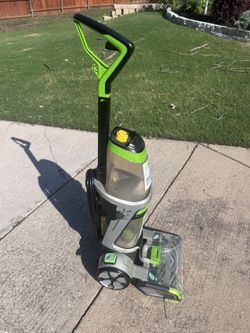 Bissell Wet Dry Vacuum 