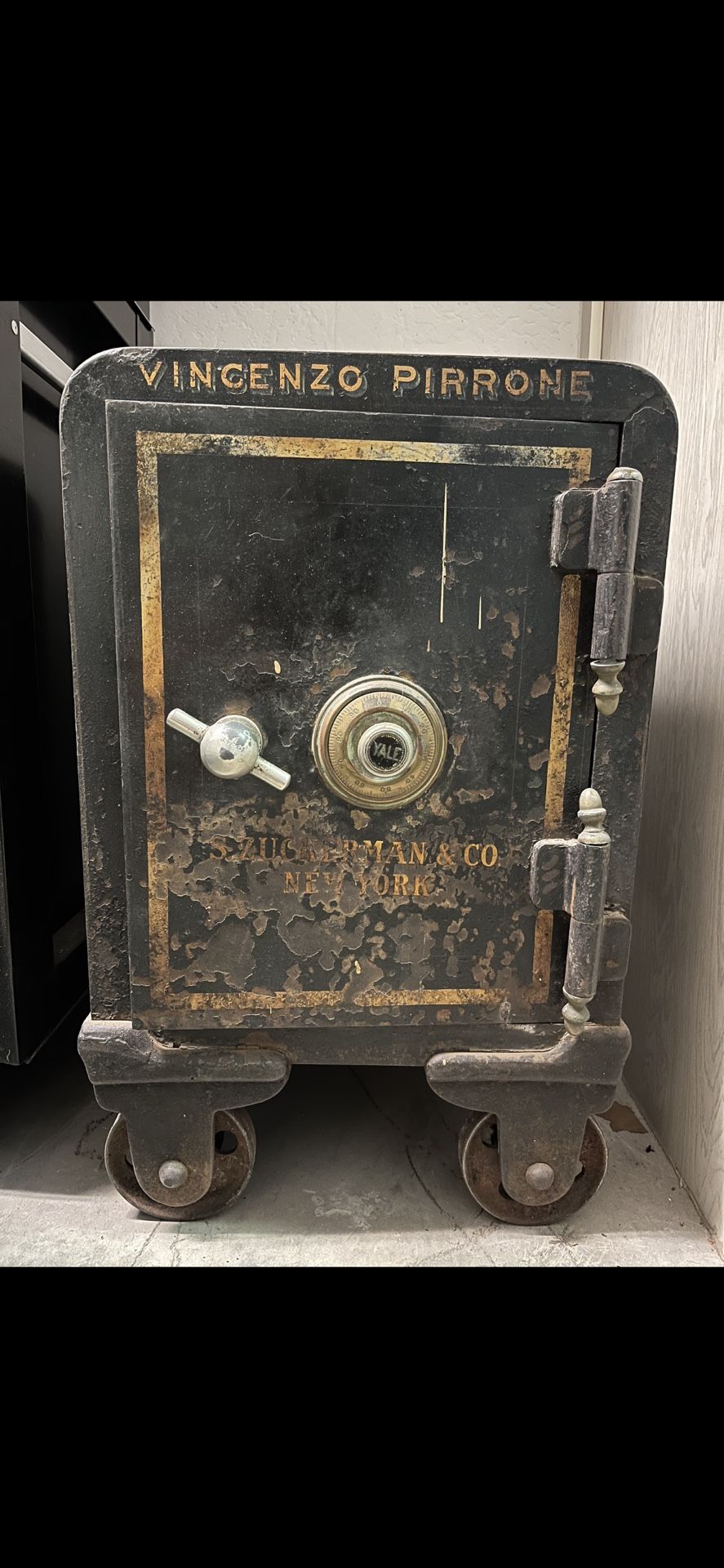 Early 1900s S. Zuckerman & Co. New York Antique Safe