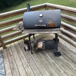 FREE TODAY 9/17!!! Budget-Friendly Charcoal Grill - Grill Masters, This One's for You!