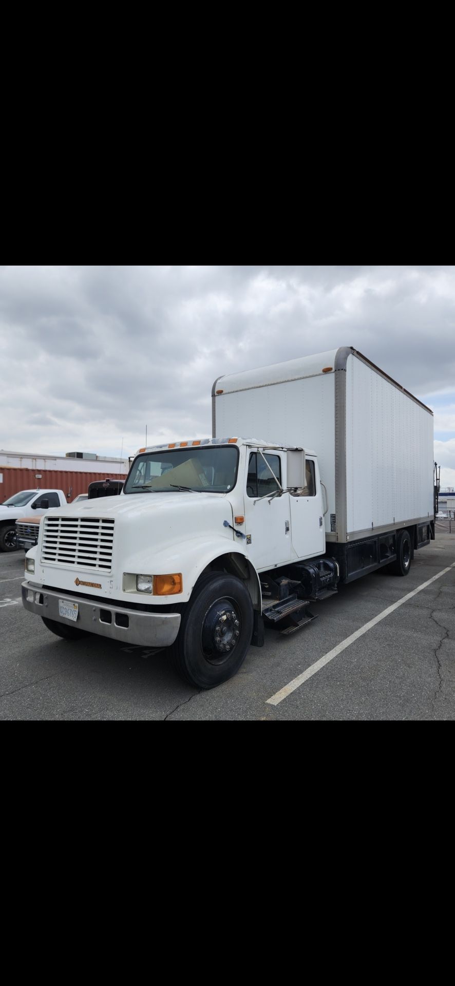 1991 International Box Truck