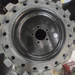 Small Bobcat Tires 570X12