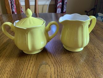 Vintage Lemon Federalist Ironstone