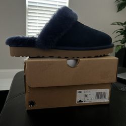 NEW UGG Women’s Cozy Slippers 
