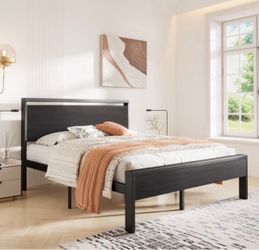 Full size bed frame Black Wood Platform