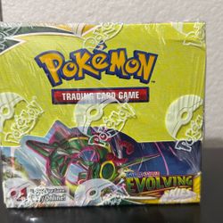 Evolving Skies Booster Box