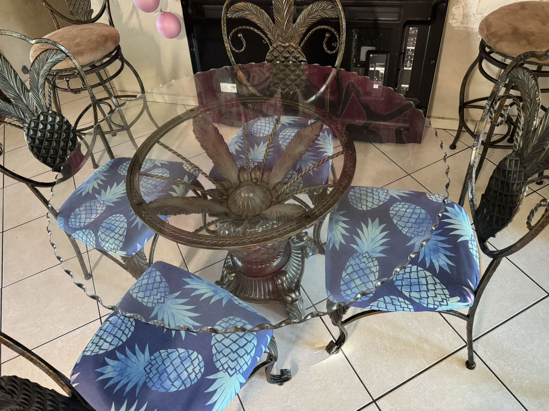 Glass Table 4 Chairs And  2 Barstools