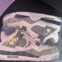 Jordan 4 Retro (Not Real)