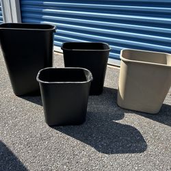 4 Assorted Sized Plastic Trash, Waste Can Bins