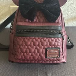 Loungefly Minie Mouse