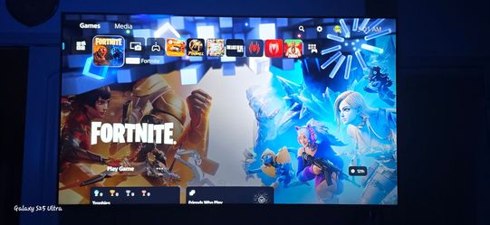 Samsung Crystal 75 " 4k ultra smart tv