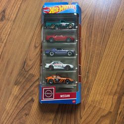 Hot Wheels Nissan 5 Pack