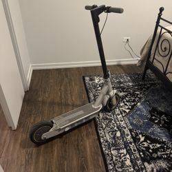 Segway Ninebot G30LP Kickstand Scooter 