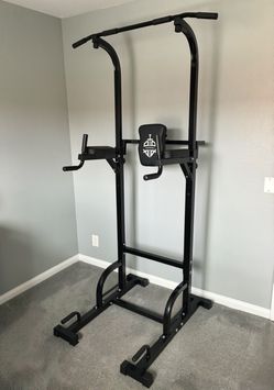 Power Tower Pull-Up Dip Station