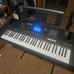 Yamaha Keyboard Piano