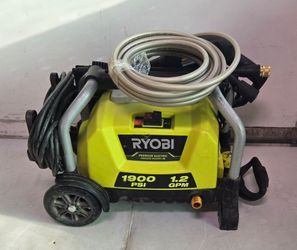 RYOBI  pressure washer