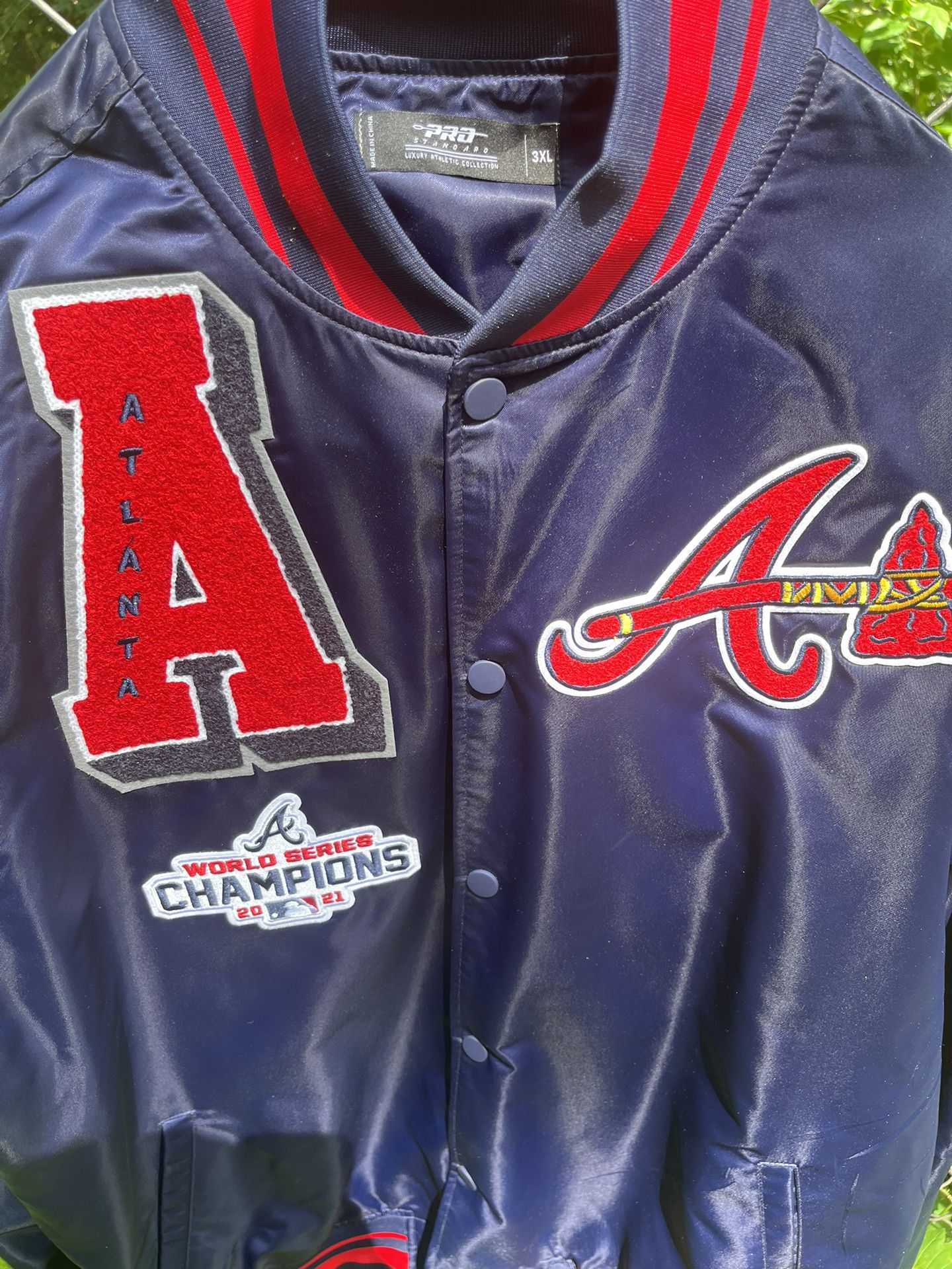 Atlanta Braves Pro Standard Jacket Size 3XL Like New Worn Twice