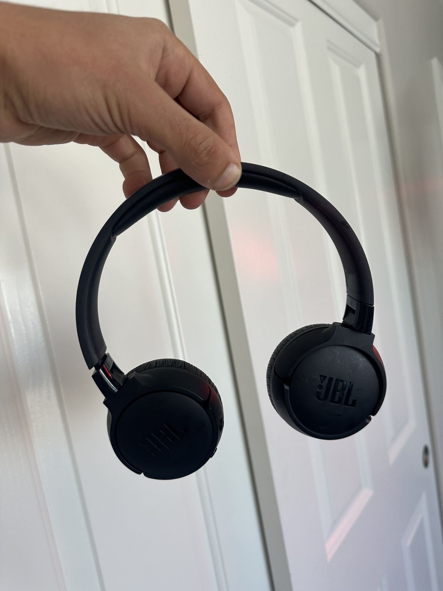JBL Wireless Headphones