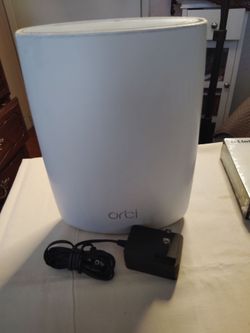 NETGEAR  Orbi RBR50  AC 3000 mesh Router  -work factory reset.  Aftermarket charger$45 cash
