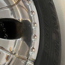 4 RAM TIRES 265/70 R17  $350 WELDING MACHINE WITH TWO TANKS $250