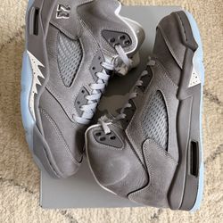 Air Jordan V Retro Wolf Grey Size 8.5