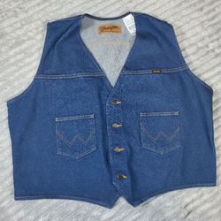 Vintage Wrangler Western Cowboy Mens 2XL Denim Vest Model # 
1074130PW