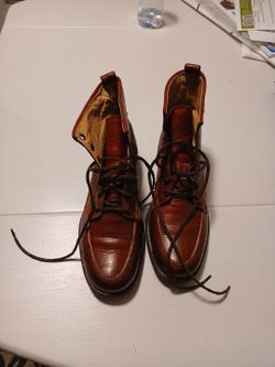WOMEN'S FRYE BOOTS