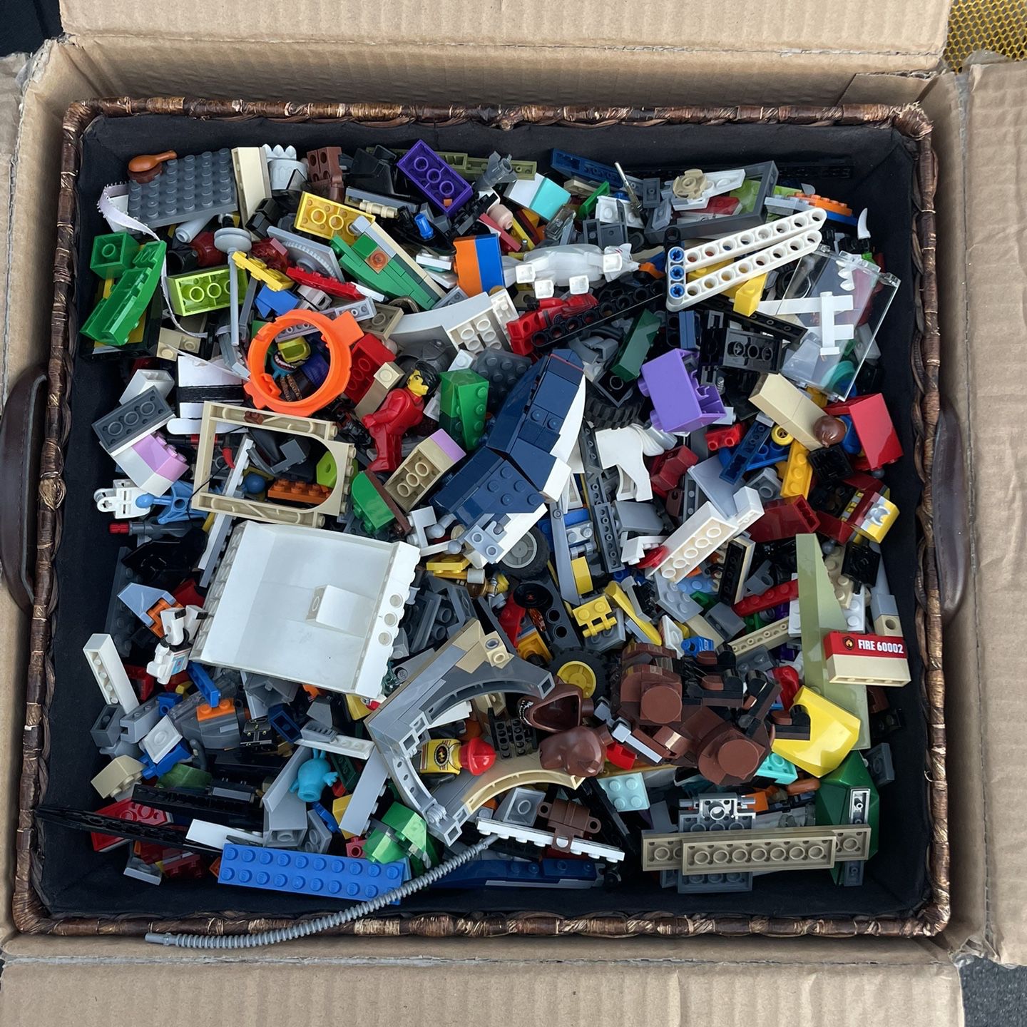 Bulk Lot Of 14 Lego Mini Figures Random Mixed for Sale in Peoria, IL -  OfferUp