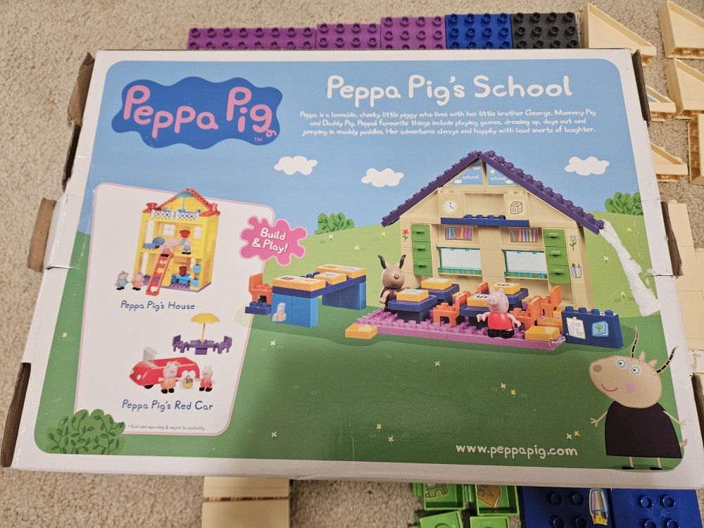 Peppa Pig School Block