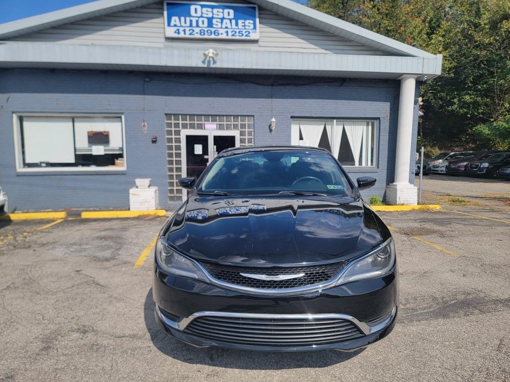 2016 Chrysler 200