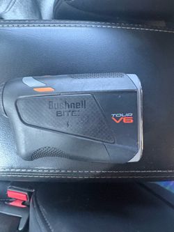 Bushnell rangefinder tour v6 with magnet