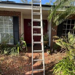 Werner D1120-2 Extension Ladder
