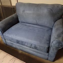 Oversized Loveseat Sleeper Sofa $50 Pickup In Riverbank 