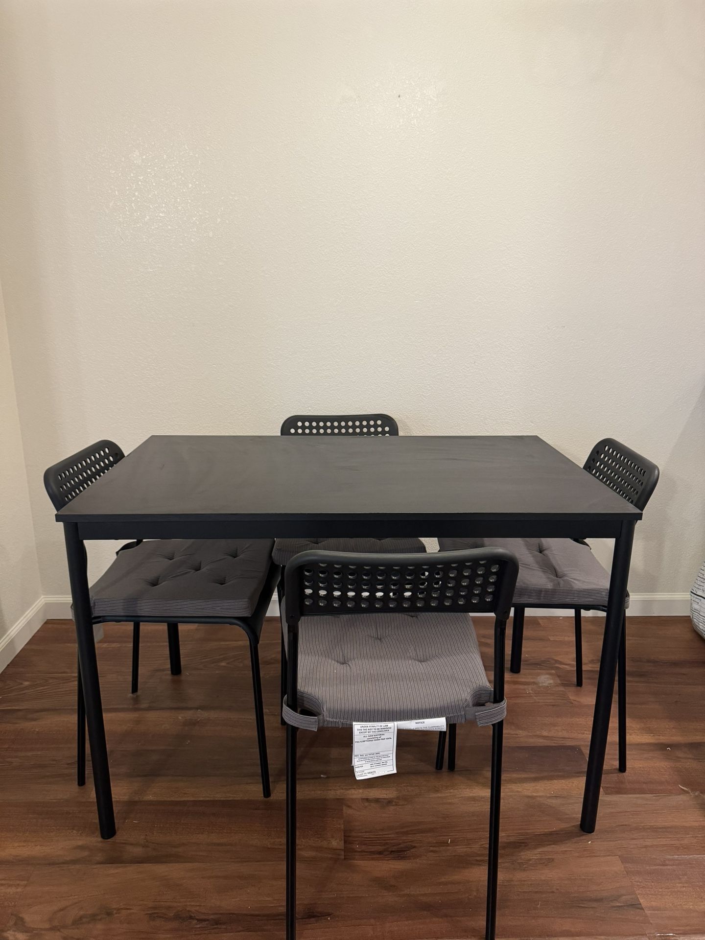 Table Chais
