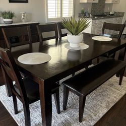 Dining Room Table Set