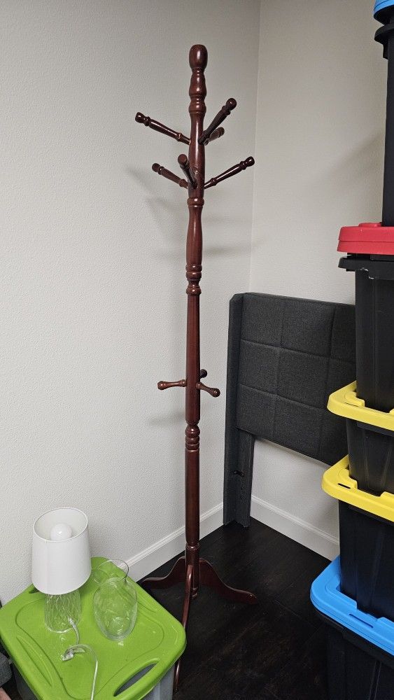 Wooden Coat Tree