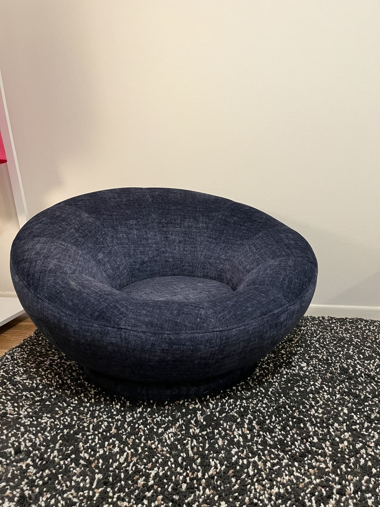 Pottery Barn PB Teen “Groovy” Swivel Chair $250 ($499 Retail)