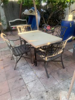 Patio set