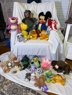 23 Plush for Sale Brand new condition with tags