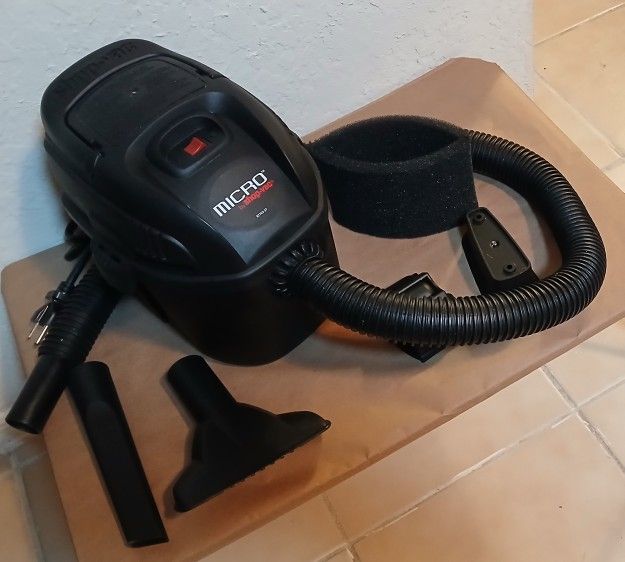 Shop-Vac 1 Gallom Micro Wet/Dry Vacuum