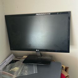 24” LG Monitor