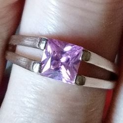 Beautiful Sterling Silver Pink Sapphire Ring SIZE 7! 💍💕