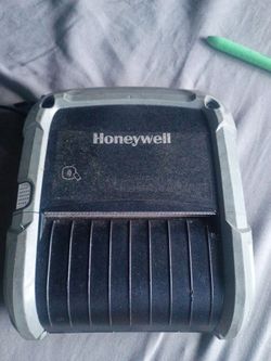 Honeywell RP4 (or RP4F Series) Rugged Mobile Thermal Printer Portable Direct Thermal Barcode and Receipt Label Printer