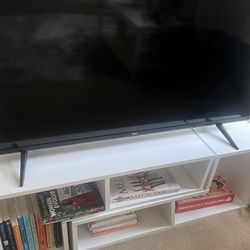  50” TCL Roku Smart TV + White Stand 