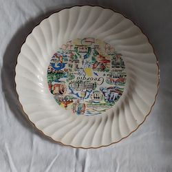 Collectable Gold trimmed Georgia Plate