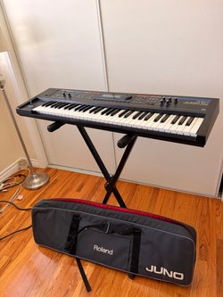 Roland Juno Di Workstation Synth w/ Keyboard Stand and Gig Bag Case